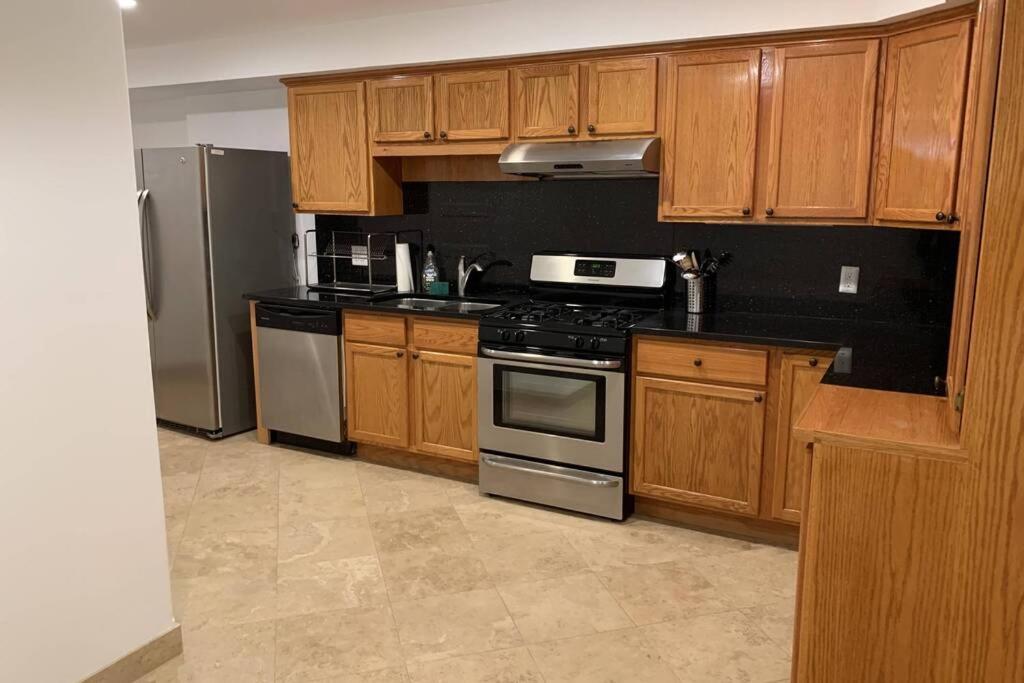 Studio Flat In The Heart Of Downtown Chicago Exterior foto